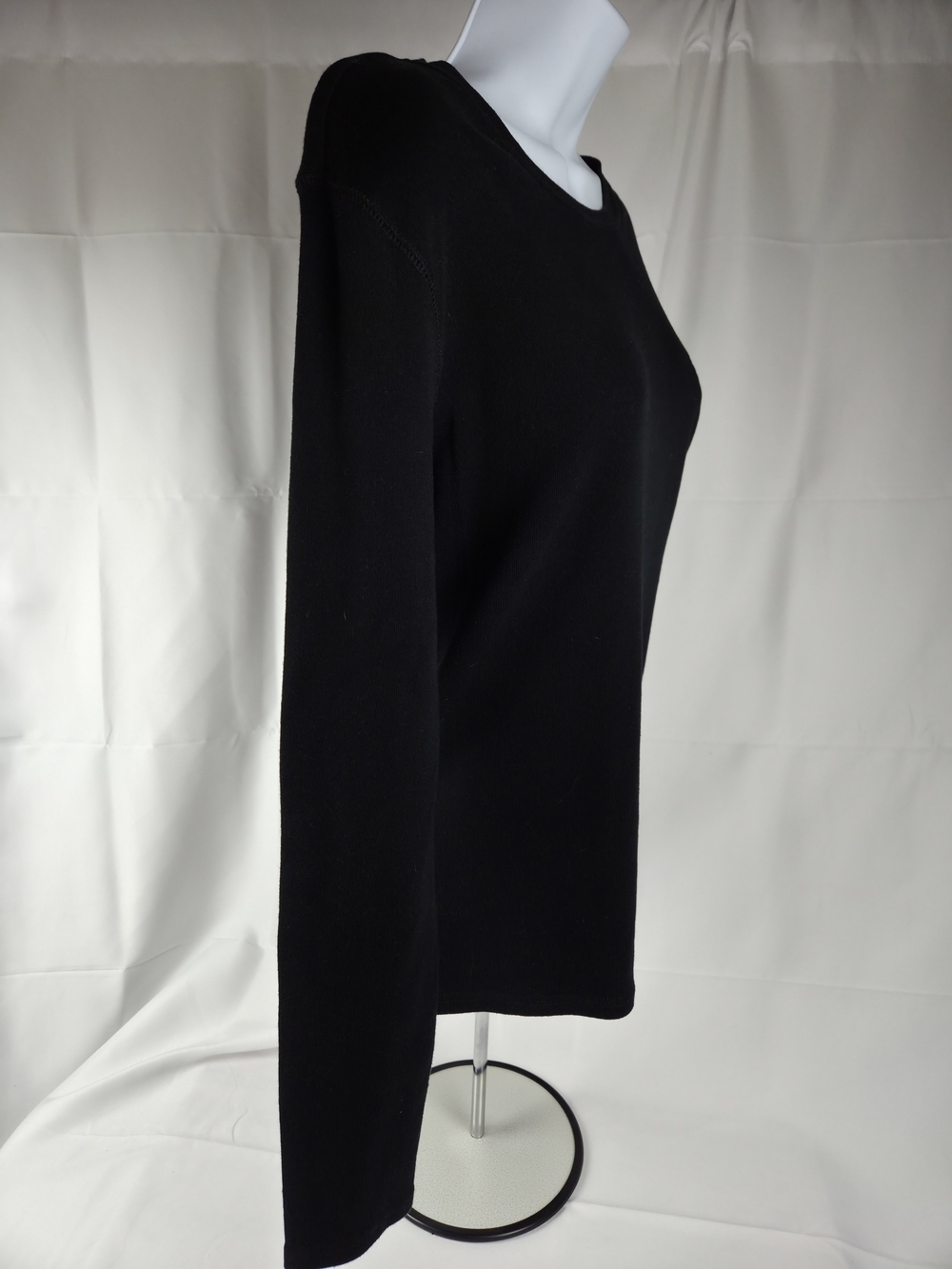 Ralph Lauren Black Long-Sleeve Sweater. - Picture 3 of 13